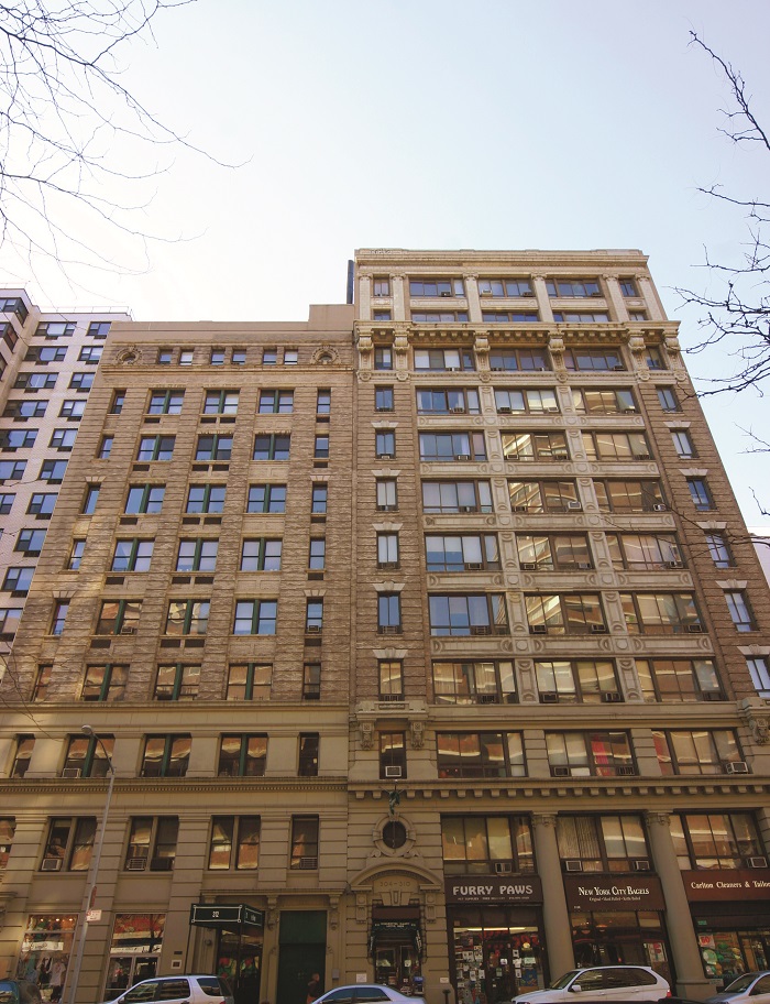 310 East 23rd Street 6E, Gramercy Park, NYC - 1 Bathrooms  
2.5 Rooms - 