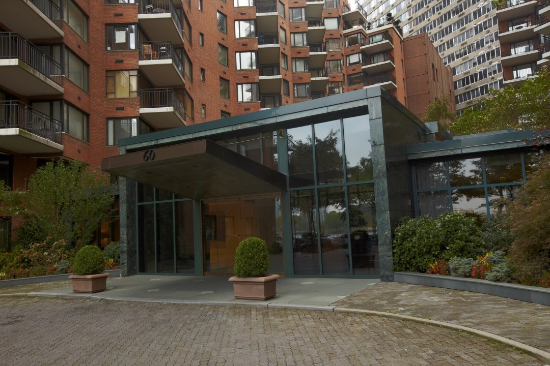 Photo 1 of 60 Sutton Place South 6Mn, Midtown East, NYC, $750,000, Web #: 19737623