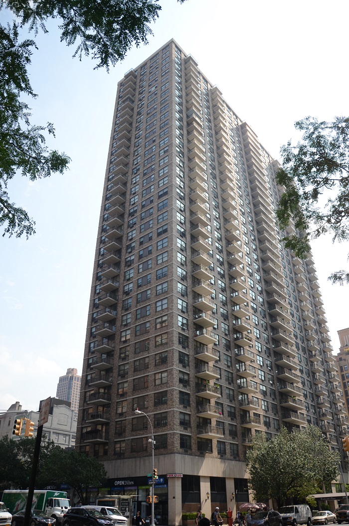 Photo 1 of 301 East 79th Street 16P, Upper East Side, NYC, $3,200, Web #: 19660172